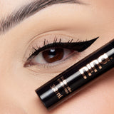 Delineador Líquido – Carbon Black – Nina Makeup