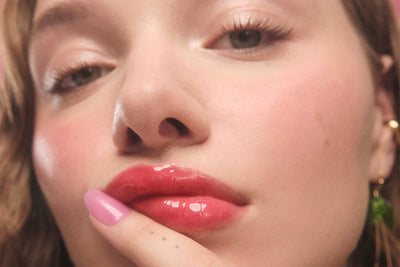 Conheça a Nina Makeup